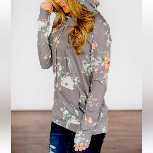 Pinkblush Maternity floral grey long sleeve comfortable feminine hoodie size M - Picture 1 of 9